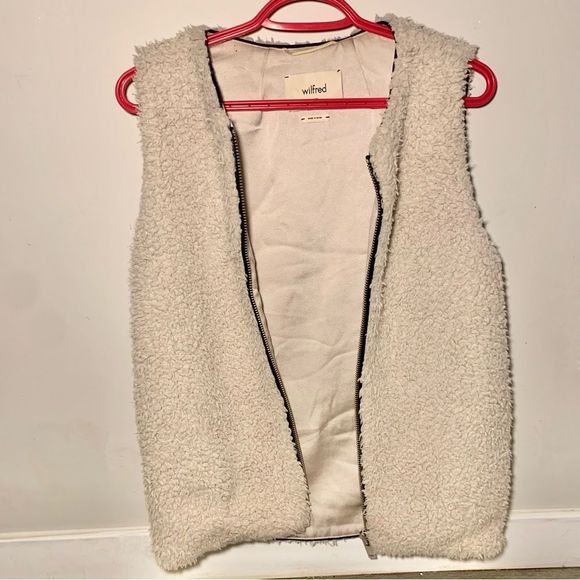 ARITZIA Wilfred Fluffy Cream Vest (Size XXS) - Picture 6 of 13